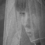 portret nevesty za zavojem, Portré egy menyasszony a függöny mögött, Porträt einer Braut hinter dem Schleier